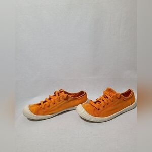 Palladium shoes- Size 9.5 womens